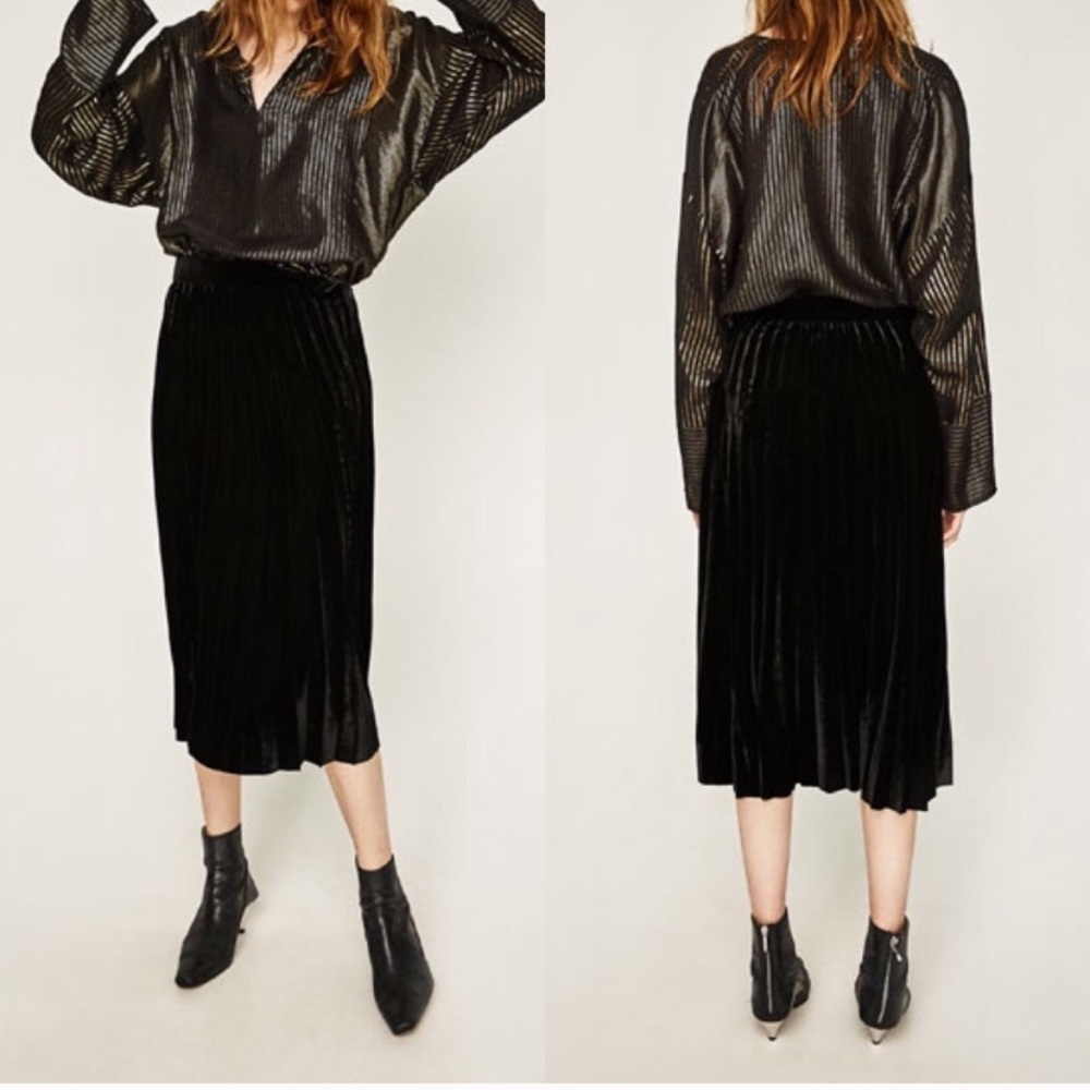Zara Velvet Midi Pleated Skirt